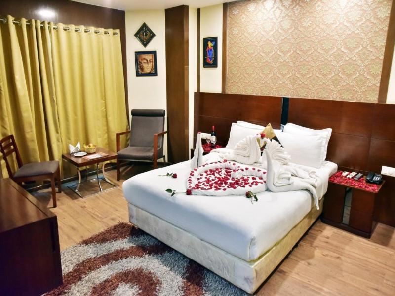 Hotel Ambassador Chocolate Inn Kalyani Eksteriør billede